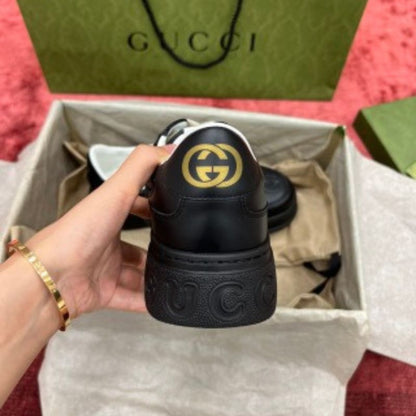 Gucci Biscuit Sneakers