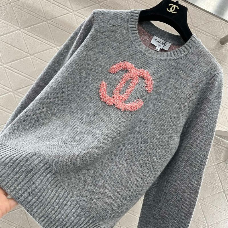 Chanel Contrast Color Wool Knit Pullover Sweatshirt