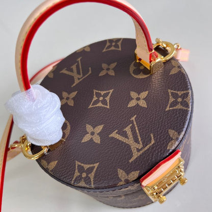 Louis Vuitton Scott Round Bag