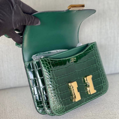 Hermes Constance 24 Matte Vert Titien Alligator Bag