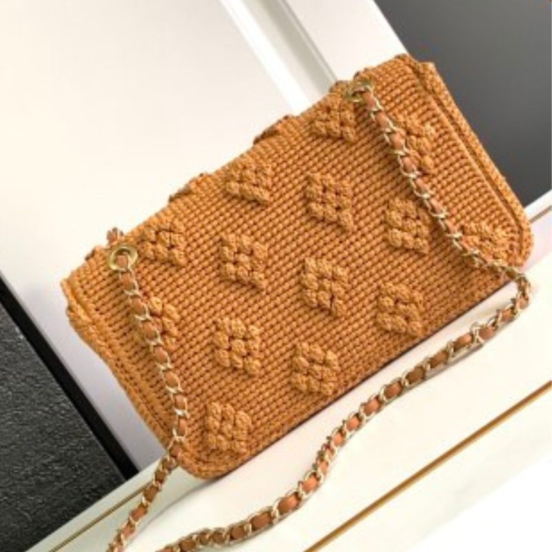 Chanel Seasonal Raffia Flap Billig