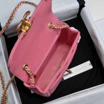 Clog Luxe Mini Flap Bag