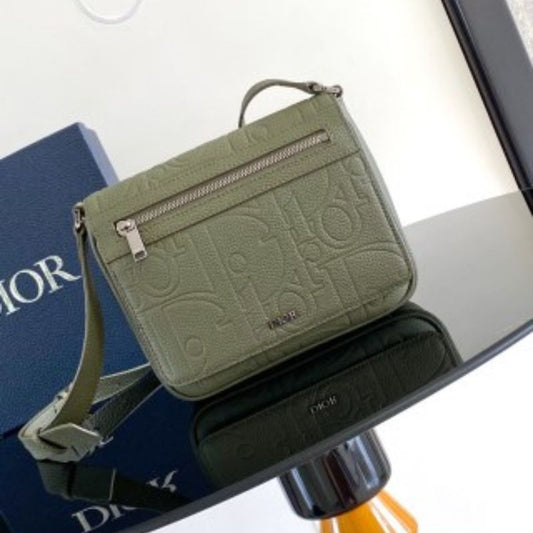 Dior Gravity Messenger