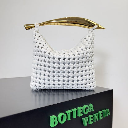 Bottega Veneta White ‘Sardine’ Hand Bag