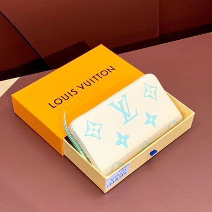 LV Crafty Zippy Wallet