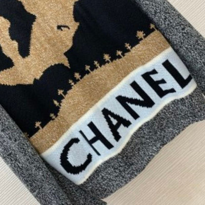 Chanel Contrast Jacquard Logo Pullover Sweater