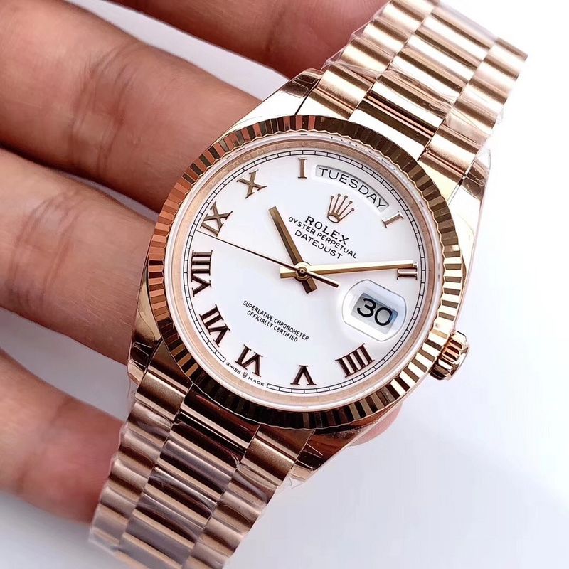 Rolex Day-Date Full Rose Gold Roman Watch