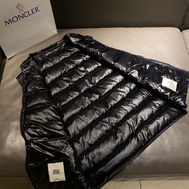 Moncler Iconic Seamless Down Vest