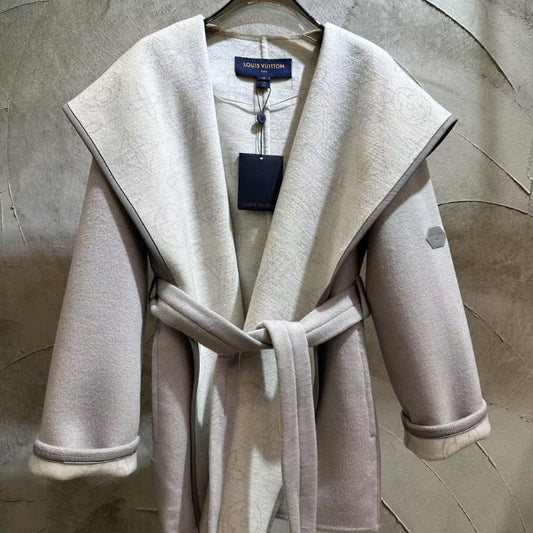 LV Home Hollow Flower Wool Short Coat