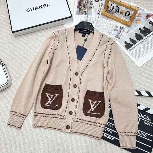 Louis Vuitton Thick Rope Drawn Needle Wool V-Neck Cardigan