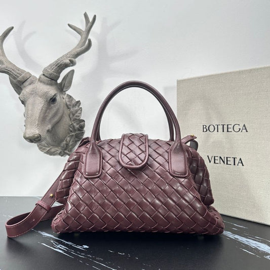 Bottega Veneta Lauren Teen Chain Bag