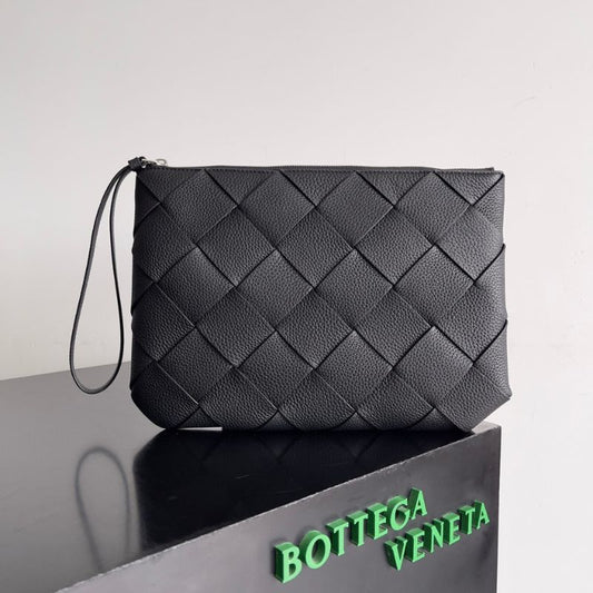 Bottega Veneta Diago Large Pouch