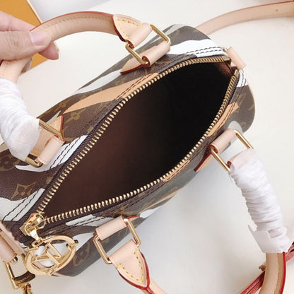 Louis Vuitton Speedy BB Bag