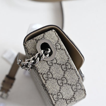 Gucci GG Petite Bag