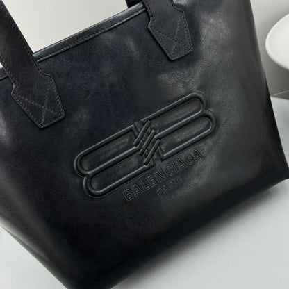 BB Icon Tote Black Leather Bag