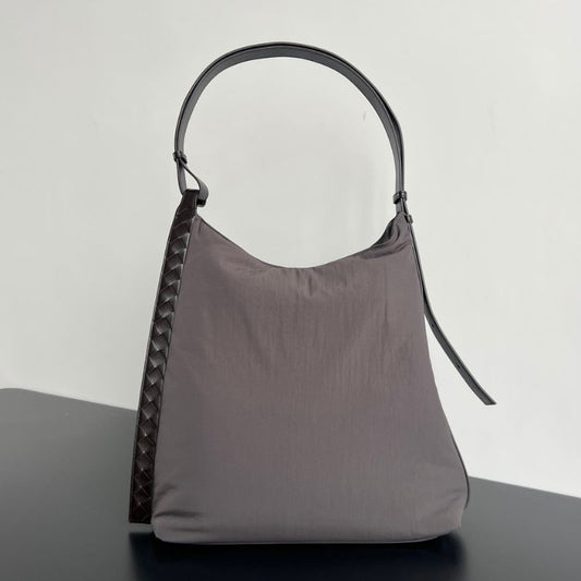 Bottega Veneta Grey Logo-Applique Tote Bag