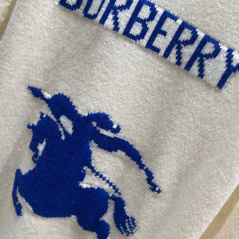 Burberry 25Ss Letter Warhorse Round Neck Sweater