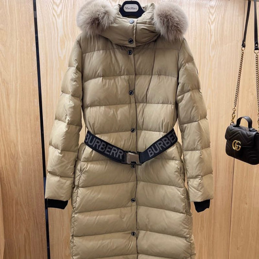 Burberry Super Large Fox Fur Collar Down Jacket