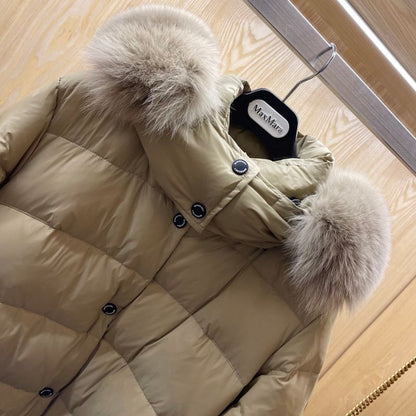 Burberry Super Large Fox Fur Collar Down Jacket