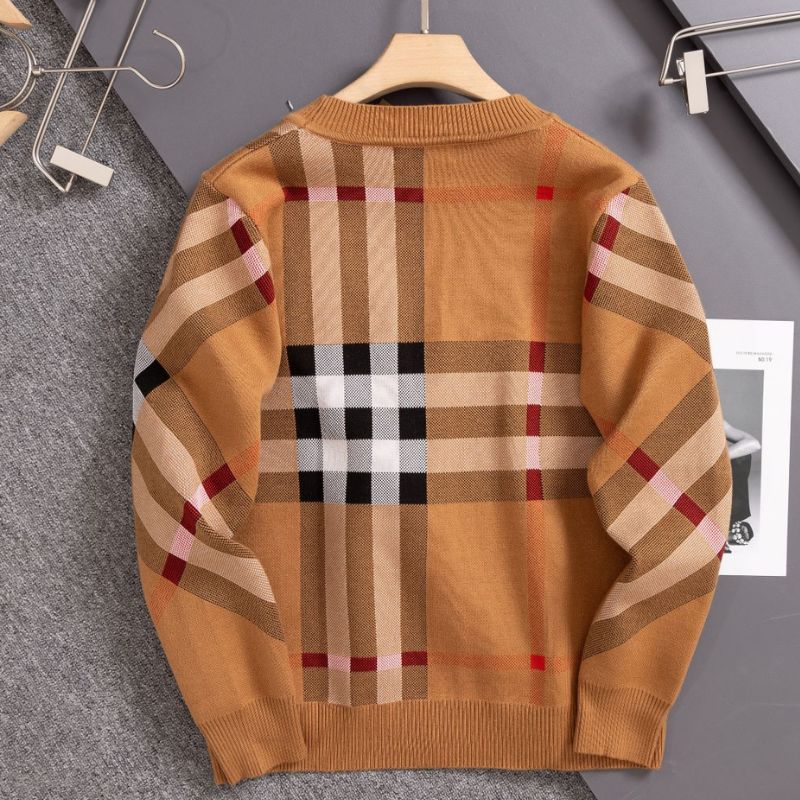 Burberry 23SS Classic Evergreen Plaid Cardigan Sweater