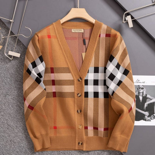 Burberry 23SS Classic Evergreen Plaid Cardigan Sweater