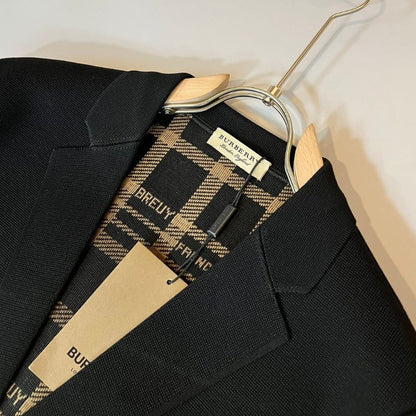 Burberry Elegant Knit Wool Jacket