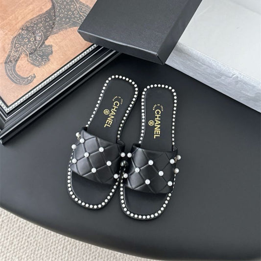 Chanel Pearl Slipper