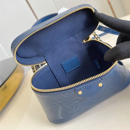 Vanity Chain Pouch - Luxury Wallets on Chain and Micro Bags