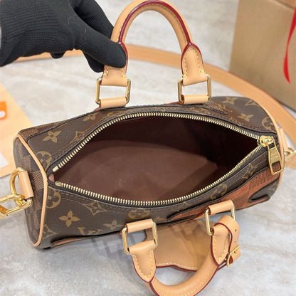 Louis Vuitton Keepall Bandouliere Monogram Canvas Bag