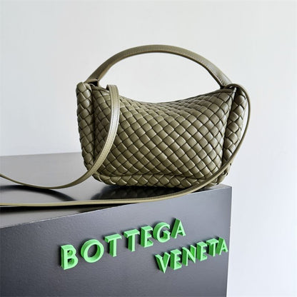 Bottega Veneta Cobble Top Handle Bag