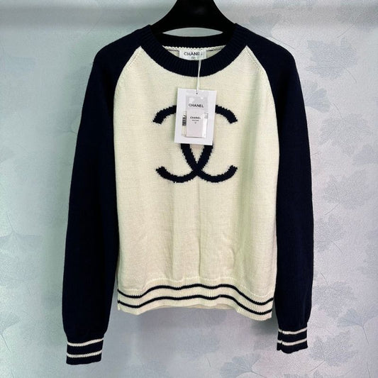 Chanel New Round Neck Drop Shoulder Sweatshirt