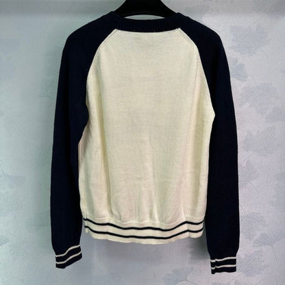 Chanel New Round Neck Drop Shoulder Sweatshirt