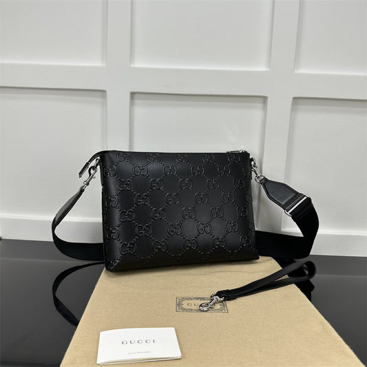 Gucci Jumbo GG Small Shoulder Bag,